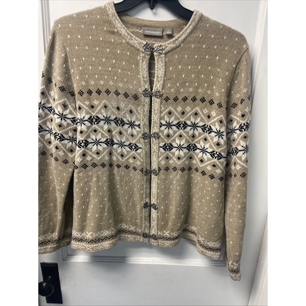 Croft & Barrow Fair Isle Nordic Silver Clasps Cardigan Women Chenille  Medium
